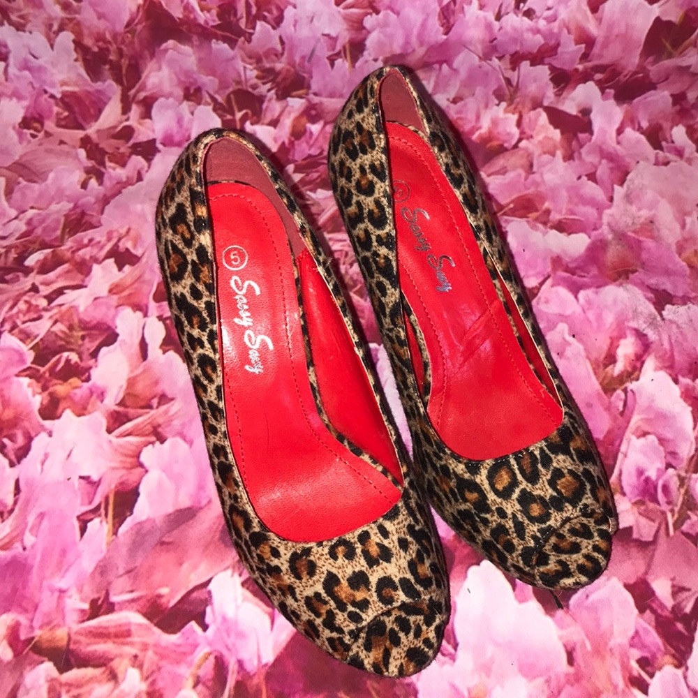 Sassy Sexy Leopard Heels  ❄️ Winter Sale ❄️